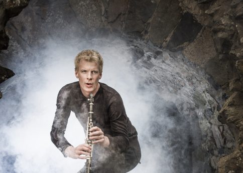 12 Martin Ba êcker c Sony Music Entertainment2955